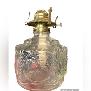 Vintage lamplight farms clear glass oil lamp